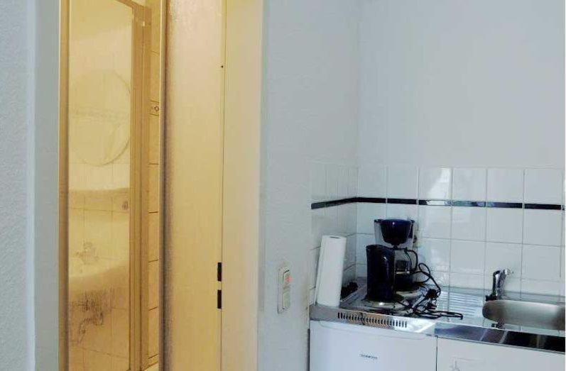 Pension Central Hostel Берлин Екстериор снимка